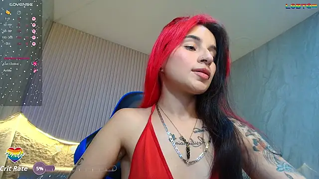 Snapshot of Moon_Red_r chatting on June 2026 01:11:01 AM Moon Red r online show from June 2026 01:11:01 AM