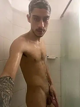 Axel DavisS online show from July 2026 07:54:02 PM