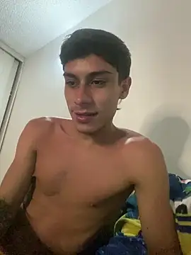 Snapshot of Axel_DavisS chatting on May 2026 11:08:01 PM Axel DavisS online show from May 2026 11:08:01 PM