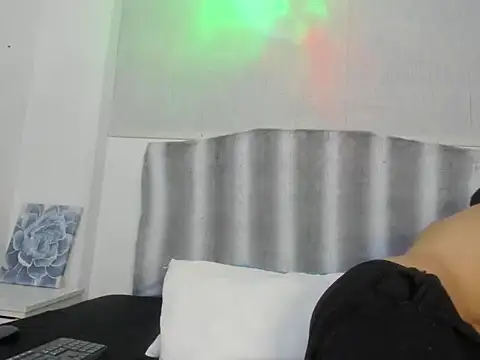 Zayn Moretti online show from June 2026 01:54:01 PM