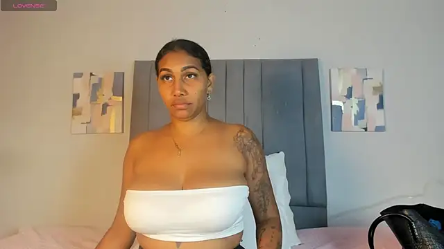 kristel lee  online show from May 2026 12:27:01 AM