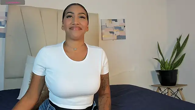 kristel lee  online show from June 2026 01:32:01 AM