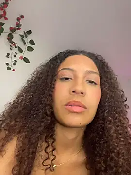 Daphnne Curly online show from July 2026 04:41:02 AM