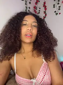 Daphnne Curly online show from July 2026 02:56:01 AM