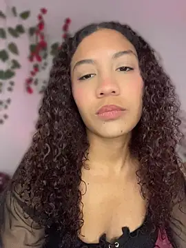 Daphnne Curly online show from May 2026 01:31:01 AM