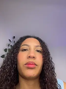 Daphnne Curly online show from July 2026 08:31:01 PM