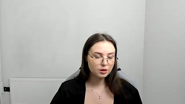 Regina cute  online show from April 2026 07:09:01 AM