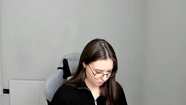 Regina cute  online show from April 2026 06:53:01 AM