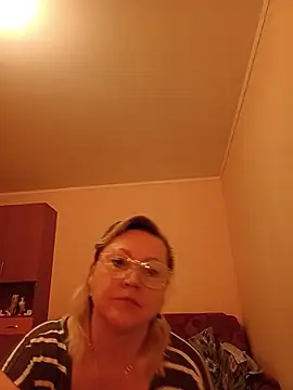 Snapshot of I_amVeronicle chatting on July 2026 01:03:02 PM I amVeronicle online show from July 2026 01:03:02 PM