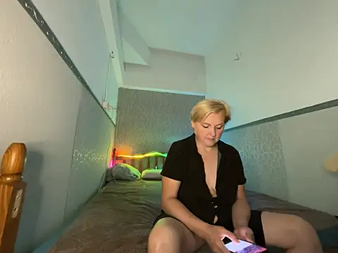 Svetlysvet online show from July 2026 04:57:01 AM