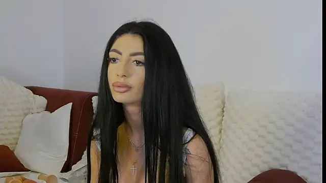 MadisonDesire online show from June 2026 01:27:02 PM