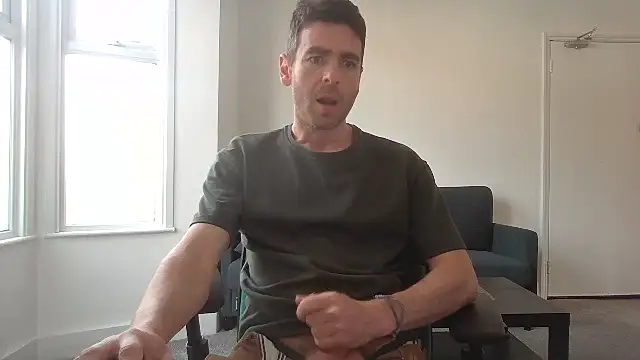 frenchbdmaninlondon online show from April 2026 10:45:02 AM
