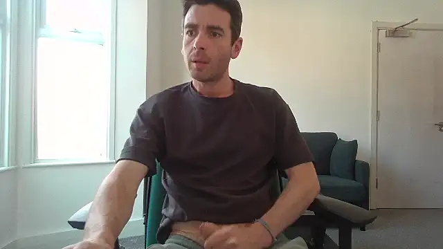 frenchbdmaninlondon online show from June 2026 11:38:01 AM