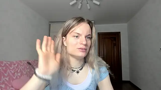 milliKira006 online show from May 2026 04:20:01 AM