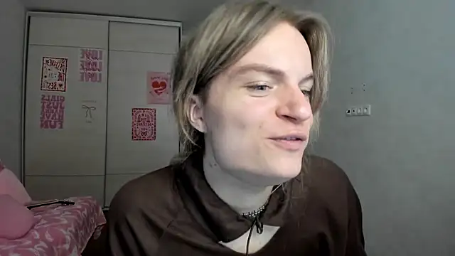 milliKira006 online show from May 2026 07:34:01 AM