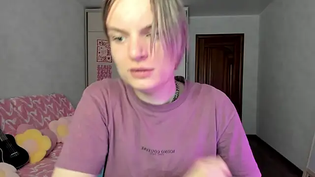 milliKira006 online show from May 2026 04:22:01 AM