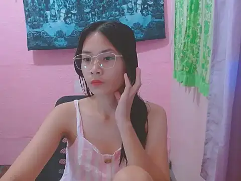 Sweetsexylady19 online show from May 2026 12:45:02 PM