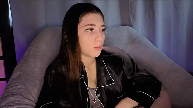 SunlitDeslre online show from May 2026 10:54:01 AM
