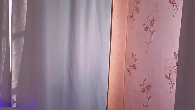 SunlitDeslre online show from May 2026 10:52:03 PM
