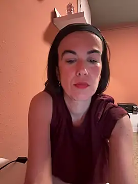 dulceflor25 online show from May 2026 02:53:02 PM