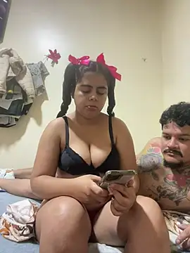 Carolina caro online show from May 2026 04:15:01 PM