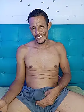 El junior21 online show from May 2026 04:32:01 AM