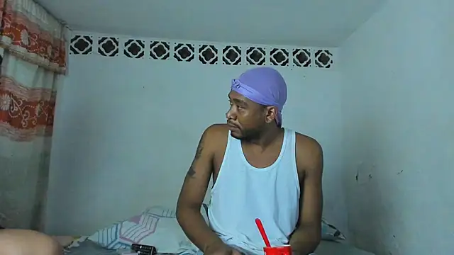Snapshot of Cherry_Chocolate chatting on April 2026 01:21:02 AM Cherry Chocolate online show from April 2026 01:21:02 AM