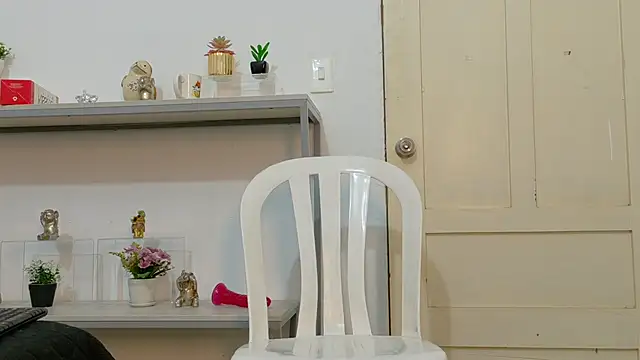 LunayDream online show from June 2026 02:33:01 PM