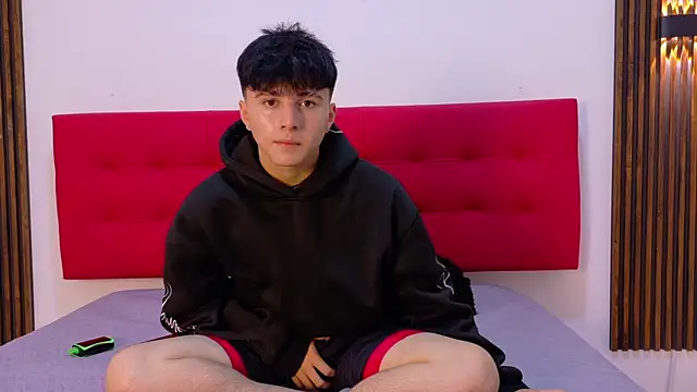 LunayDream online show from May 2026 11:35:02 AM