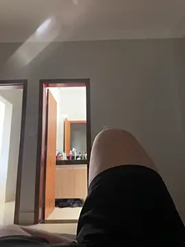 Lucasbb034 online show from April 2026 04:35:01 PM