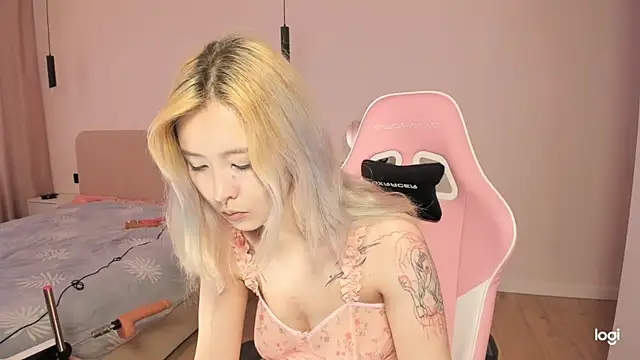 kitsuneari online show from May 2026 05:33:01 AM