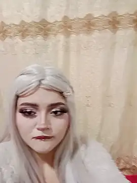 Snapshot of lya_nekko_ chatting on June 2026 12:16:01 AM lya nekko online show from June 2026 12:16:01 AM