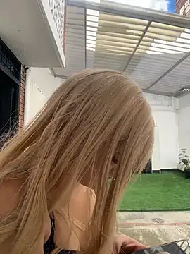 lya nekko  online show from May 2026 08:47:02 PM