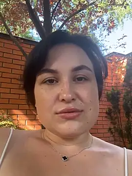 LilyyFox online show from May 2026 02:03:01 PM