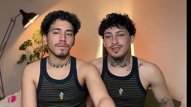 Noah and Steven online show from May 2026 10:14:01 PM