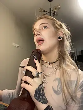 DriveThruCiri online show from April 2026 07:46:02 AM