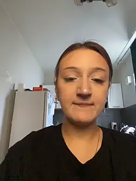 Snapshot of DriveThruCiri chatting on July 2026 07:46:02 AM DriveThruCiri online show from July 2026 07:46:02 AM