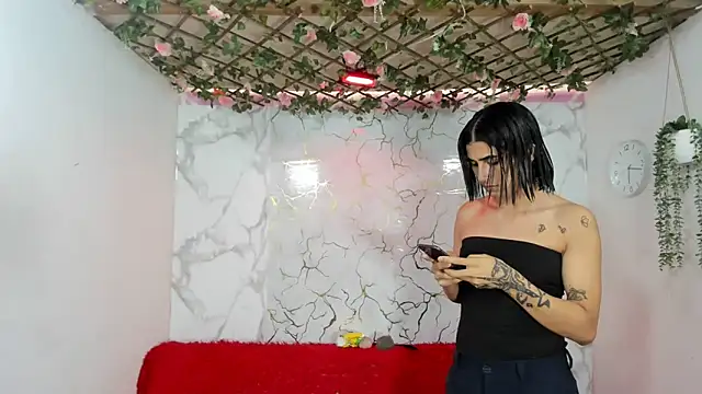 DAHNE HOT  online show from May 2026 02:12:01 PM