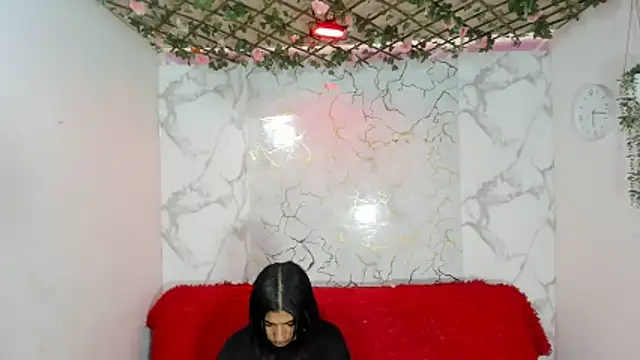 DAHNE HOT  online show from June 2026 01:31:02 PM