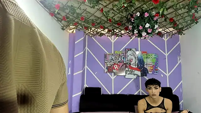 DAHNE HOT  online show from May 2026 01:04:02 PM