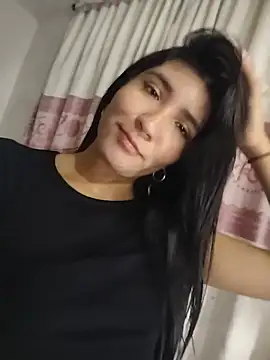 ninaavelvett online show from May 2026 02:09:01 AM