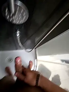 nicocolala768 online show from April 2026 07:59:01 PM