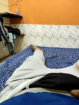 Horny indian dick online show from May 2026 06:45:01 PM