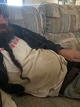 cozzy42 online show from April 2026 03:24:02 PM