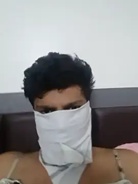 mrbaby32 online show from April 2026 06:10:01 PM