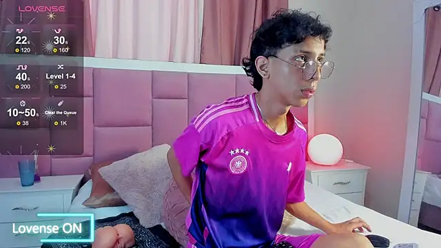 dax blaze online show from June 2026 02:33:01 PM