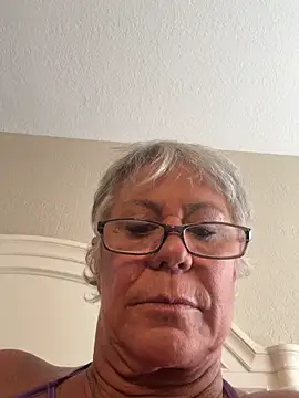 SilverRain  online show from May 2026 02:08:01 PM