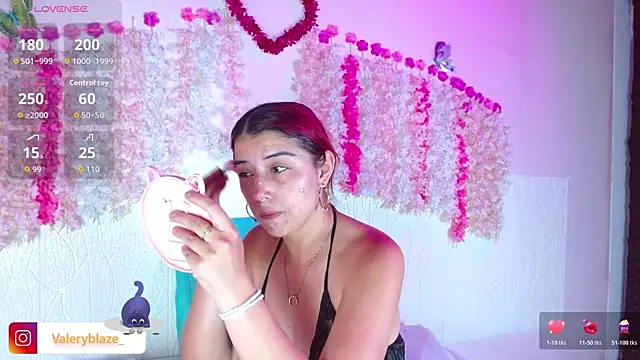 Snapshot of ValeryBlaze_ chatting on June 2026 07:19:01 PM ValeryBlaze online show from June 2026 07:19:01 PM