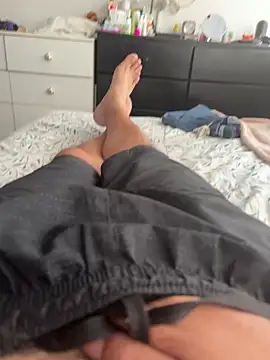 juliomfar69 online show from June 2026 07:59:01 PM