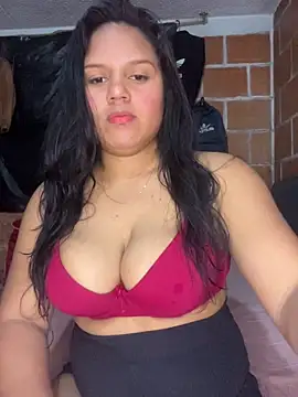 Candelita-hott online show from July 2026 03:04:01 AM